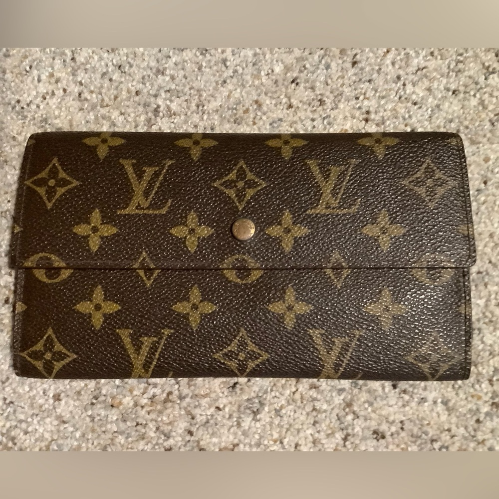 LV Long Wallet #TH0979